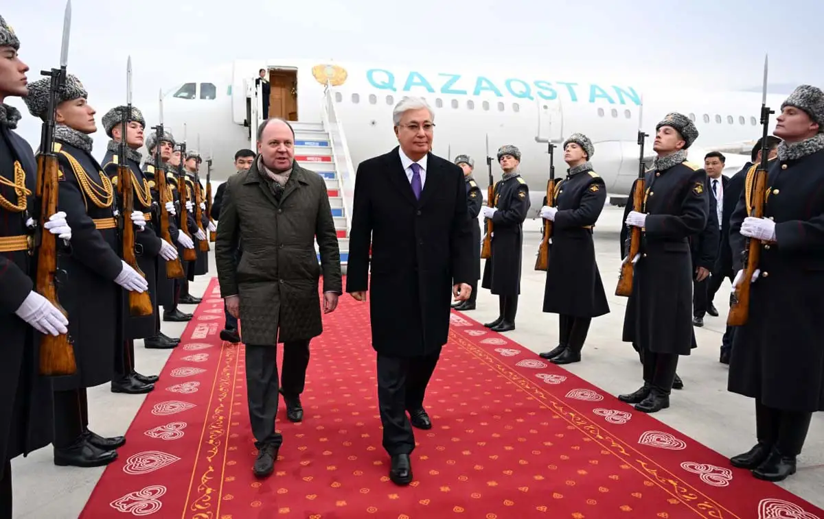 Президент Казахстана прибыл в Казань для участия в саммите БРИКС