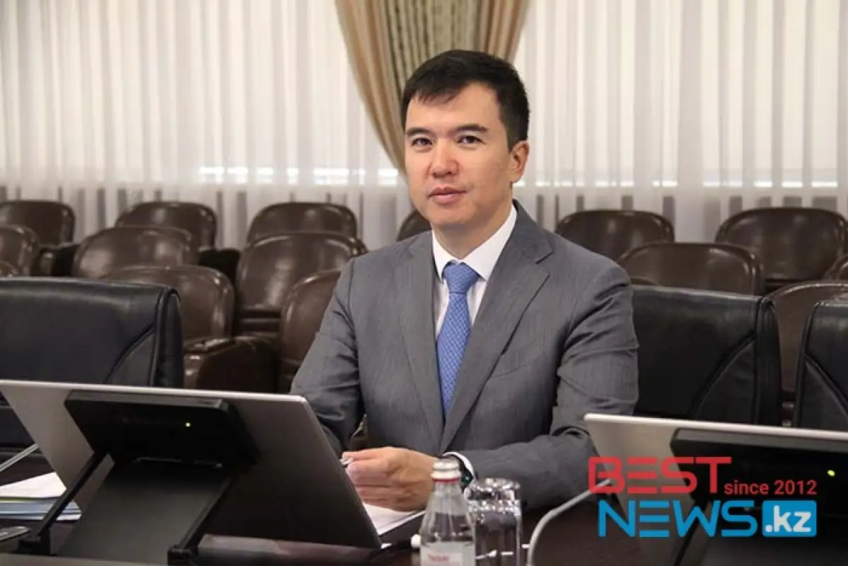 Даленов: “Проект LRT необходим, но его экономическую целесообразность рассчитывает акимат