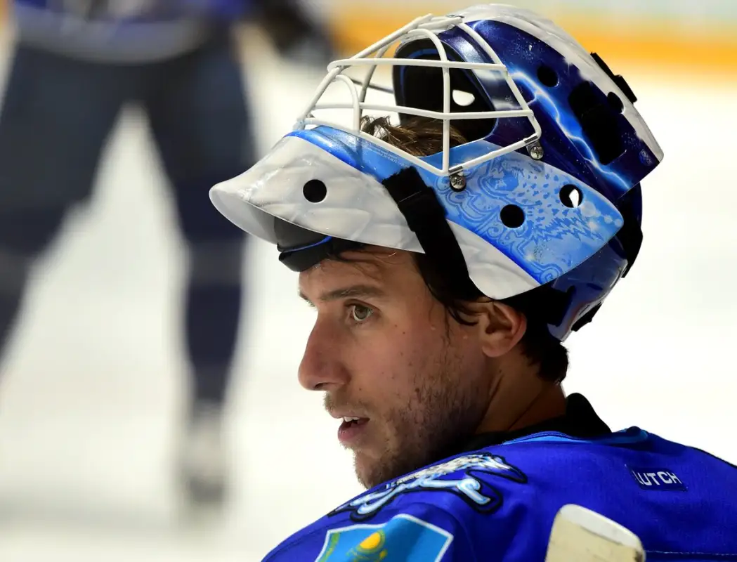 Версия IIHF: почему вратарь «Барыса» сбежал из сборной Казахстана