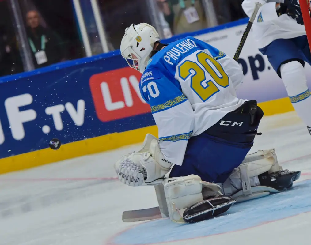 Сборная Казахстана откатилась на пятое место на ЧМ