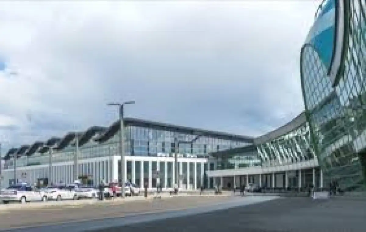 Сомалиец пытался улететь из Нур-Султана по чужому паспорту