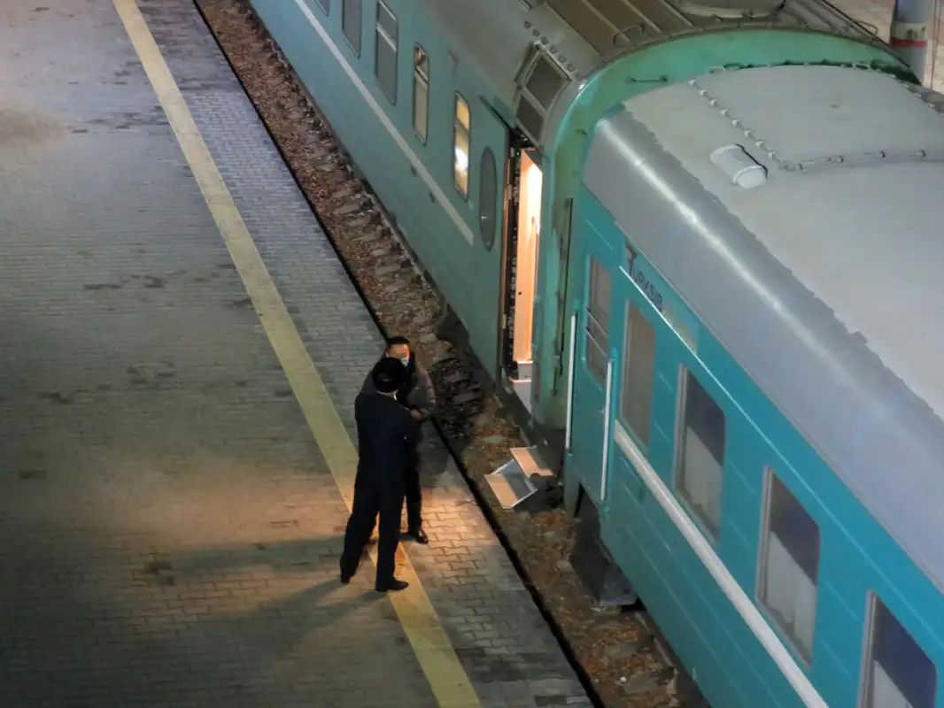 Между Казахстаном и Россией возобновляется движение пассажирских поездов