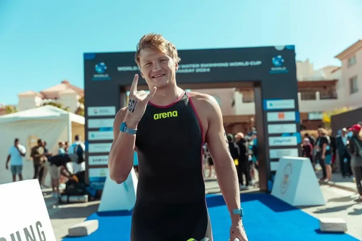 Казахстанец Черепанов завоевал медаль на ЧА