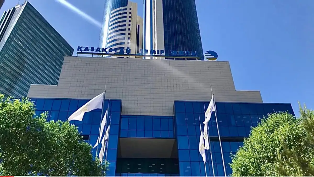 Названы сроки вывода на IPO Эйр Астана, КЕГОК, Казахстан темир жолы