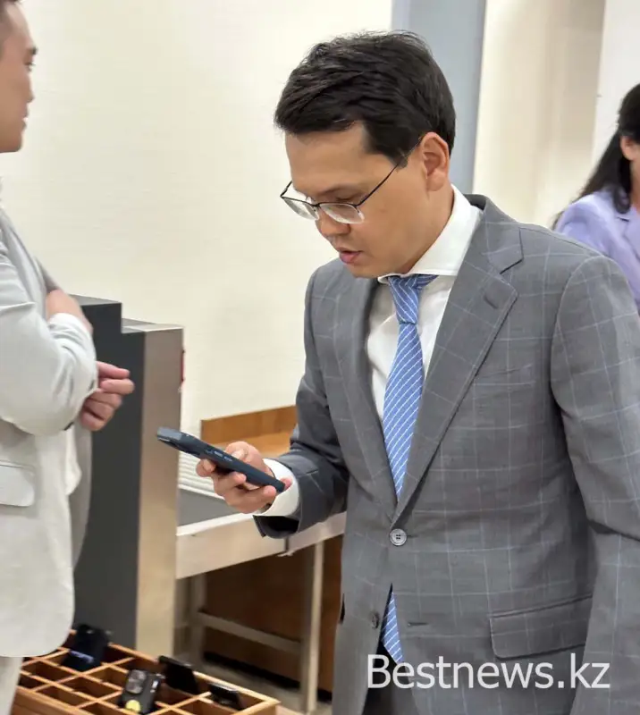 Багдат Мусин: «Признаю, что у нас в Казахстане есть вопросы с качеством интернета»