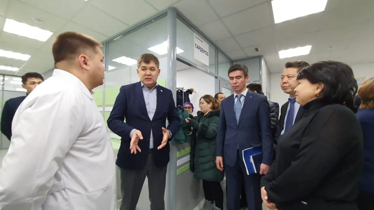 Переход на ОСМС: "До 1 апреля все казахстанцы считаются застрахованными"