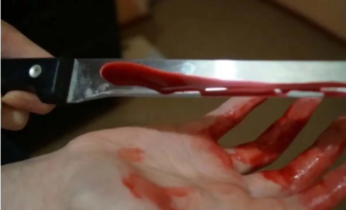 В Петропавловске суд вынес приговор женщине, убившей мужа-полицейского за измену