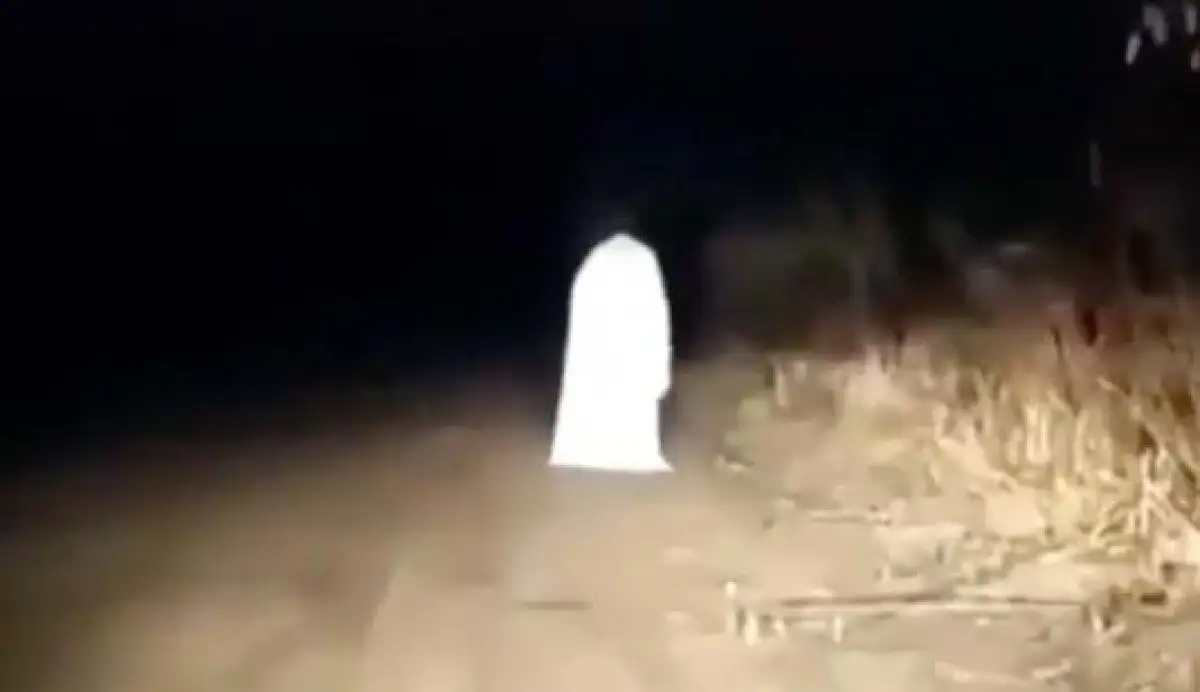 Полиция начала проверку подлинности призрака в Западно-Казахстанской области. Видео