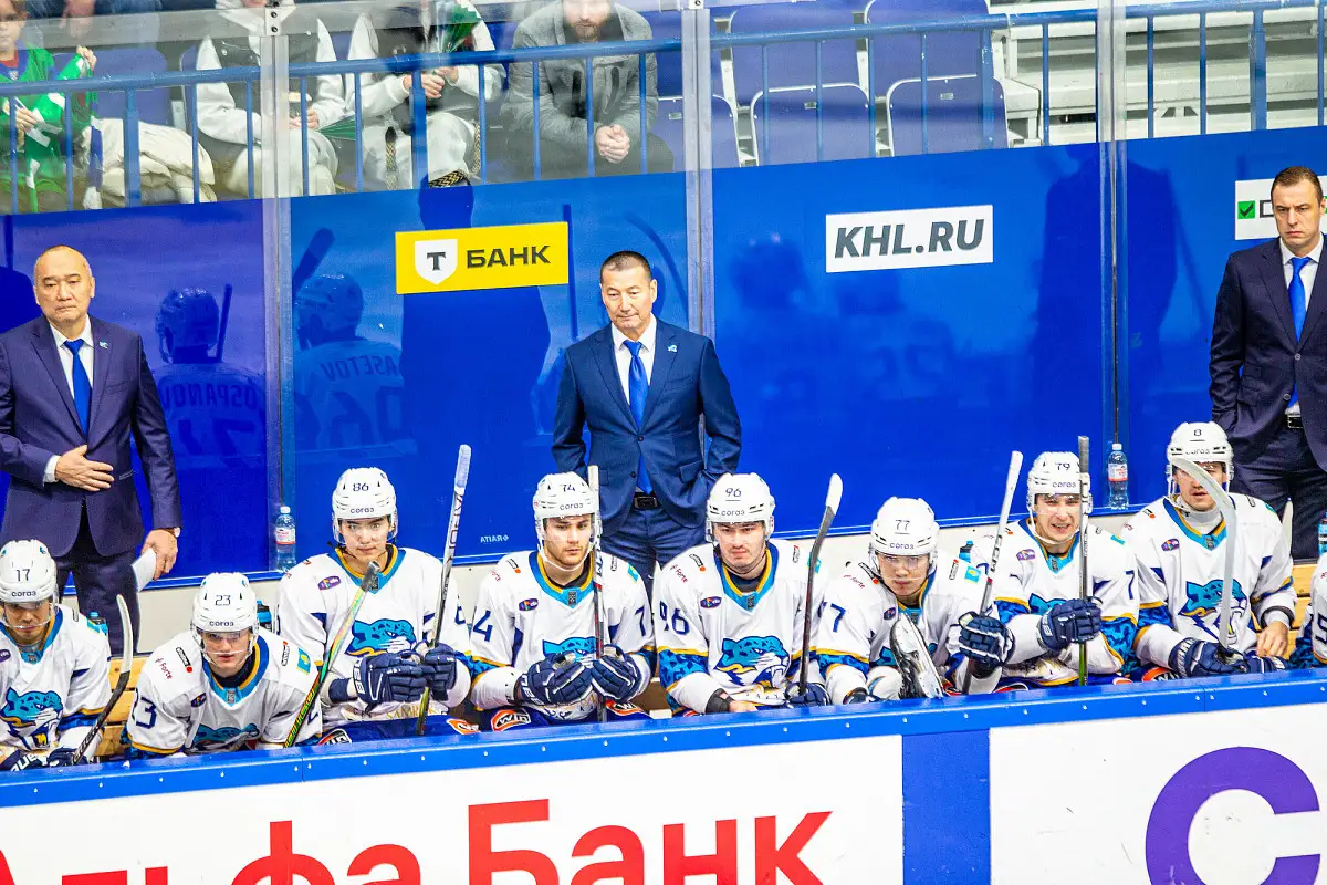 Состав Барыса на предновогодний матч в Уфе