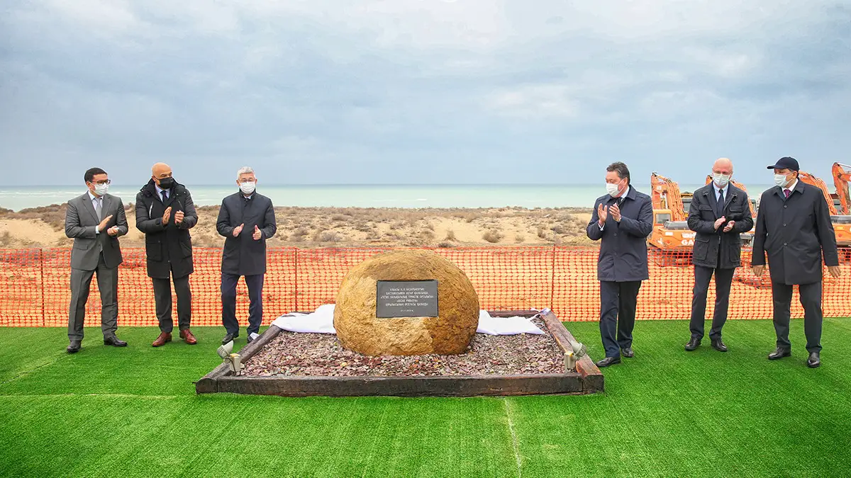 Гольф-клуб, отели и парк развлечений построят в Актау