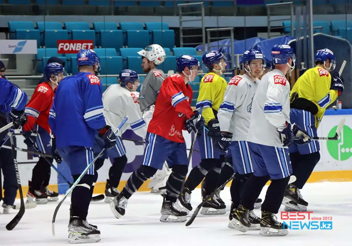Корреспондент Bestnews.kz посетил открытую тренировку игроков ХК "Барыс"