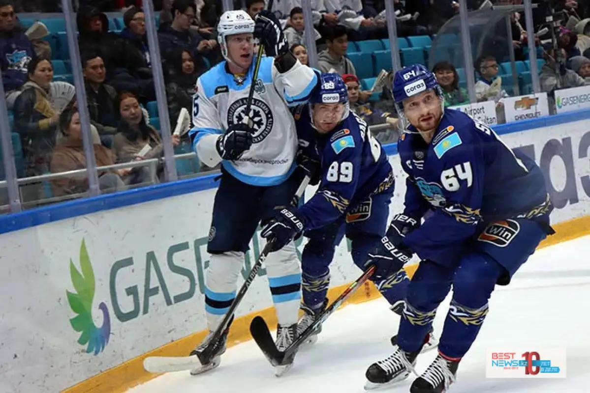 Барыс проиграл четвертый матч подряд