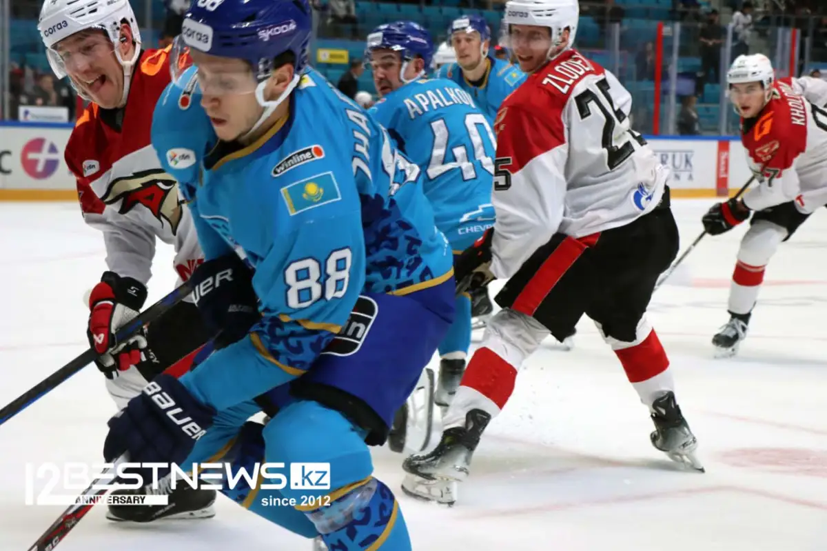 Нападающий «Барыса» не сыграет с «Ак Барсом» из-за перелома