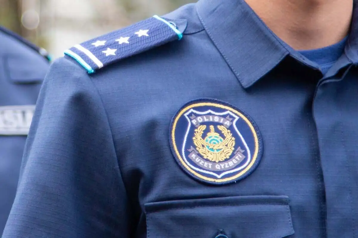 ЧП в полиции Караганды: участковый, найденный без сознания возле женского трупа, пришел в себя