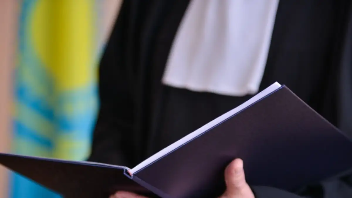 Мажилис запретил досрочное освобождение для осужденных коррупционеров