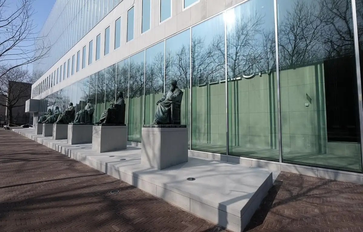 Верховный суд Нидерландов по делу Стати принял решение в пользу Казахстана