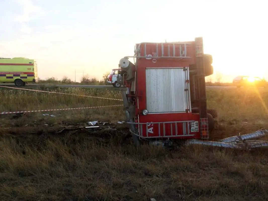 В Уральске водитель пожарного авто ценой своей жизни избежал ДТП и погиб