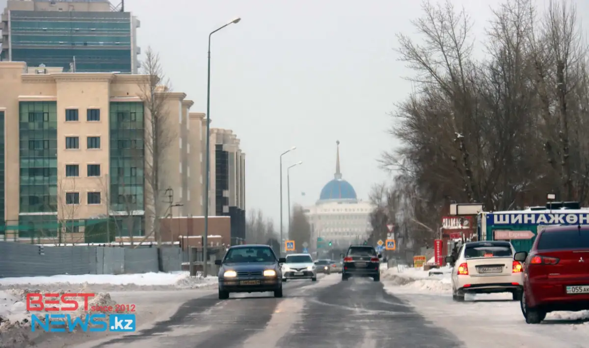 В Нур-Султане зафиксировали 80 ДТП из-за снегопада