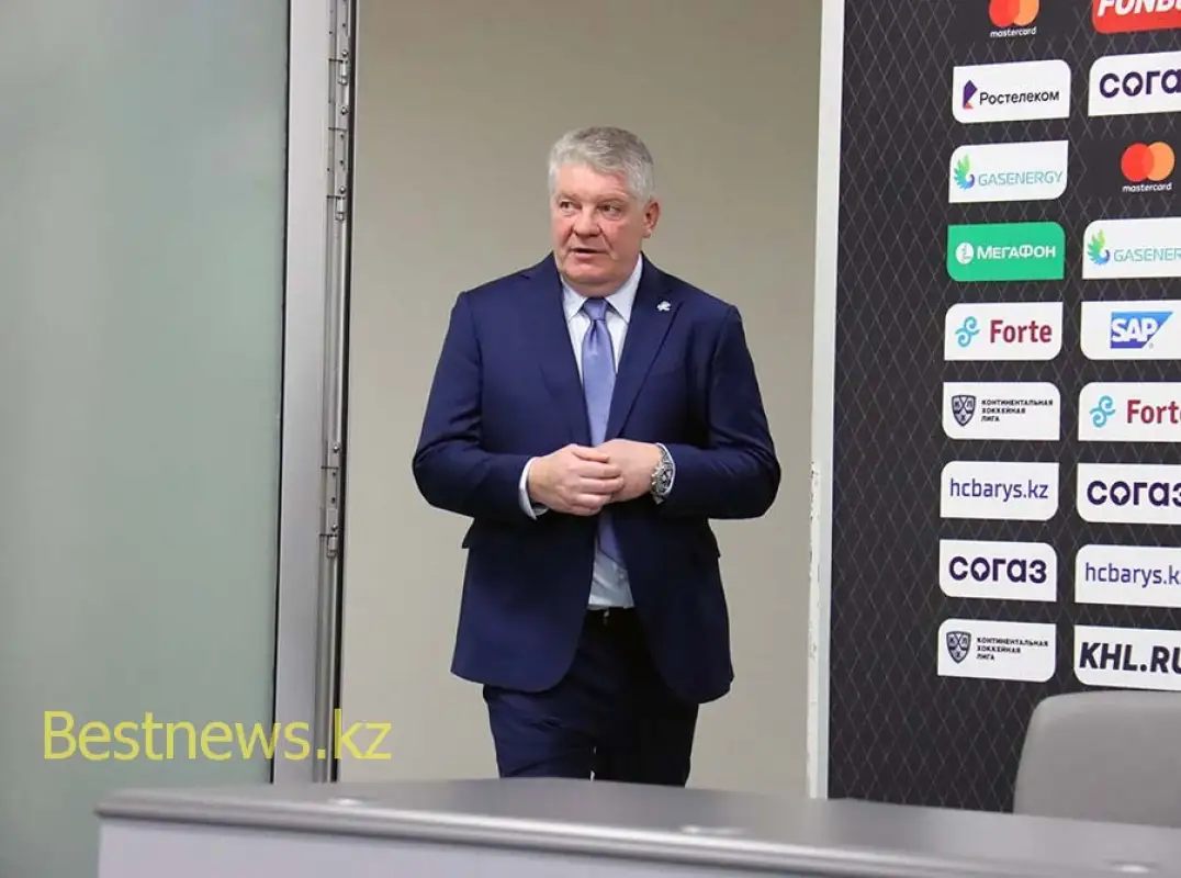 «Диц сегодня был настоящим капитаном» - Юрий Михайлис о самом критикуемом игроке Барыса