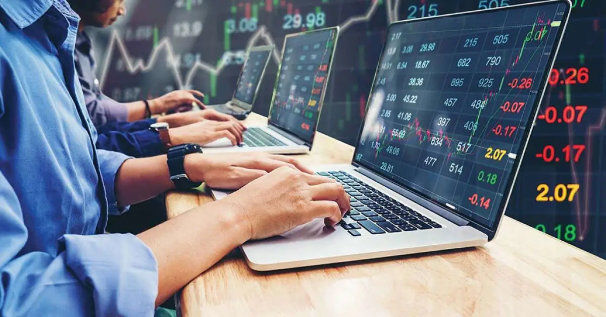 Токаев подписал поправки, вводящие лицензирование цифрового майнинга в Казахстане