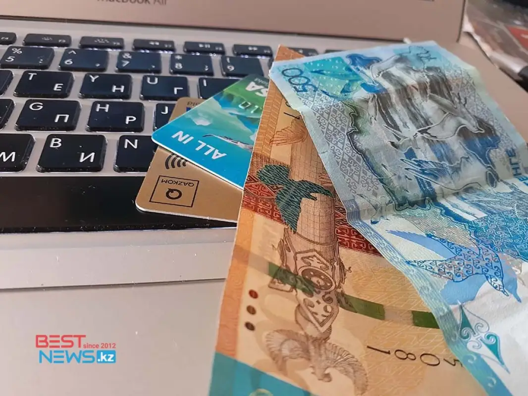 В Казахстане предлагают лимиты на переводы и запрет на анонимные операции в электронных кошельках