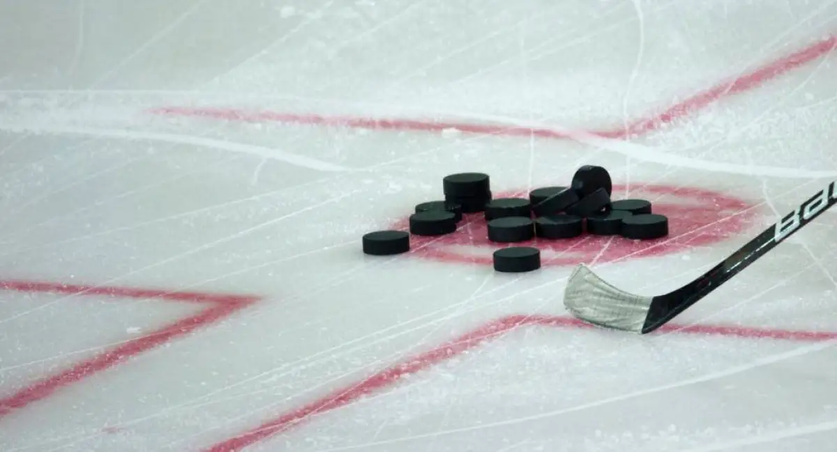 Барыс устроил "перестрелку" в матче со СКА, но уступил