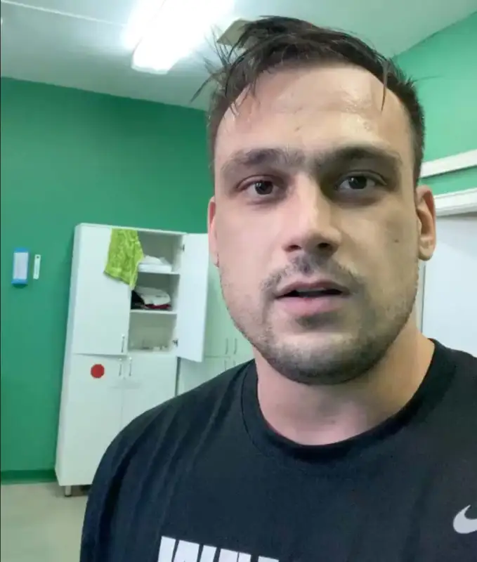 «Меня откачали»: Илья Ильин объяснил причину своей срочной госпитализации 