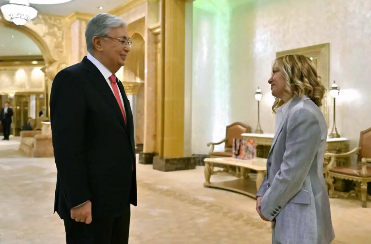 Президент Казахстана пригласил Премьер-министра Италии с визитом в Астану