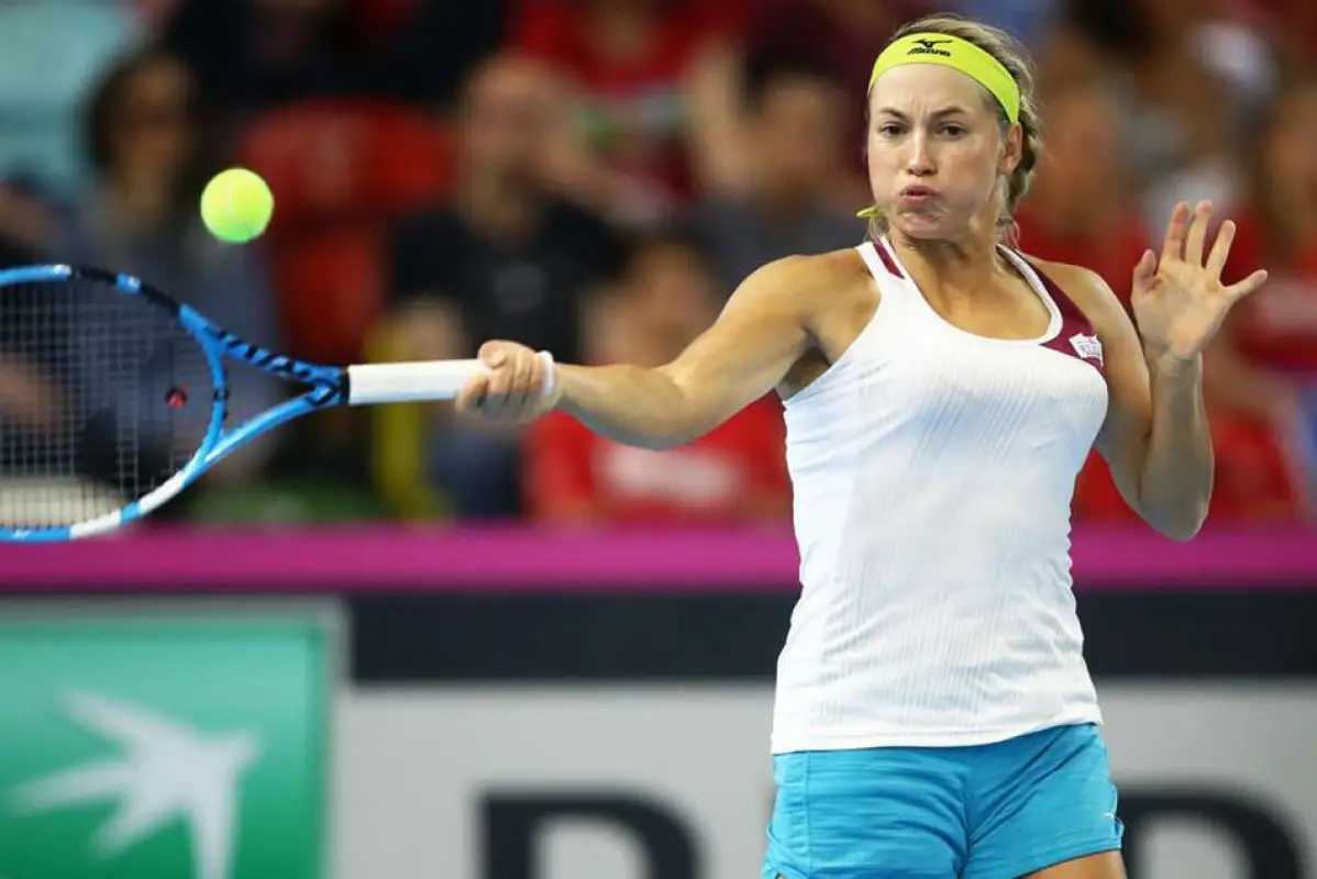 Путинцева уступила Мертенс на турнире в Сан-Хосе