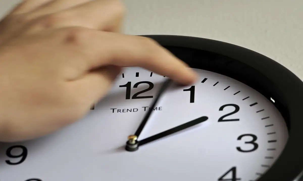 Что Премьер-министр сказал о переводе часов в Казахстане