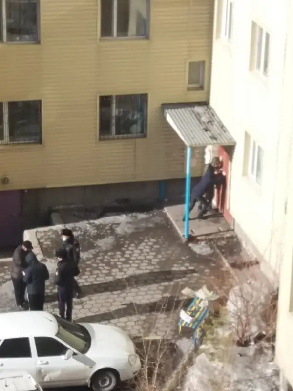В Казахстане оцеплен 31 жилой объект из-за карантина