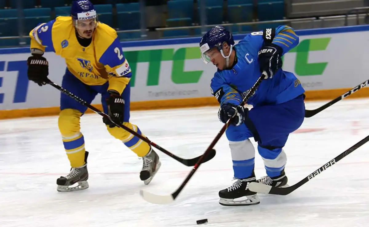 Лучшие фото-эпизоды матча Казахстан-Украина