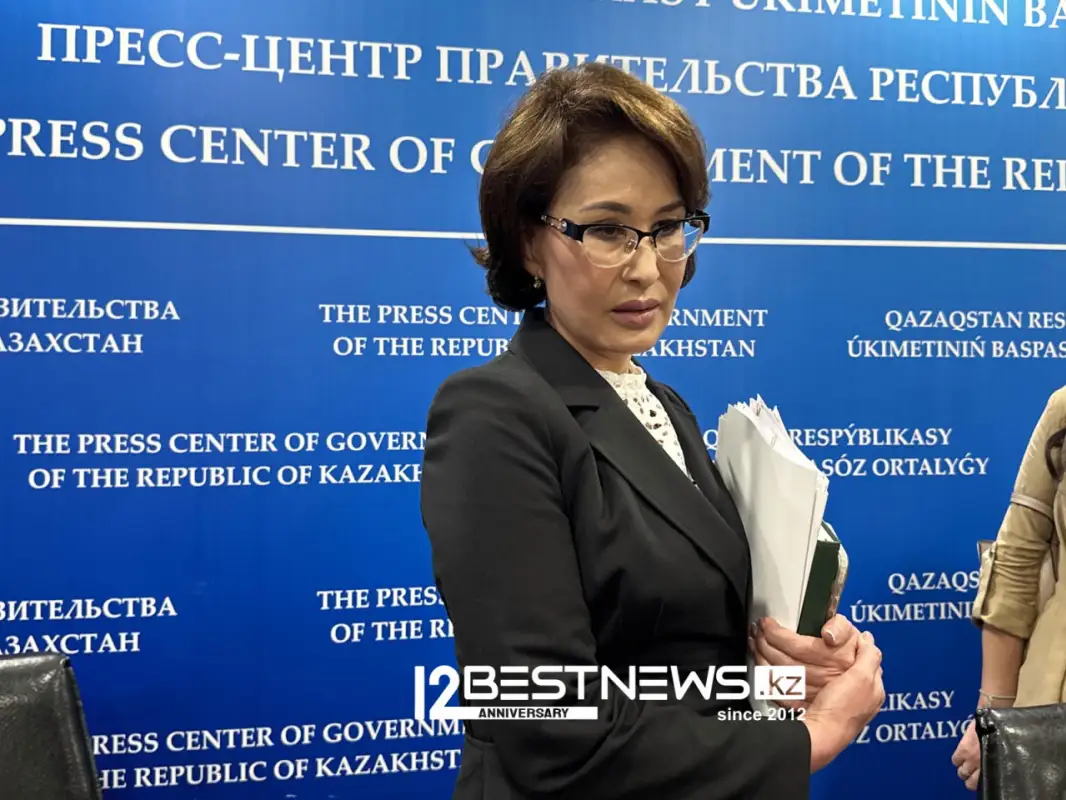 Глава Минздрава Казахстана ответила - посещает ли поликлиники без свиты и видит ли очереди