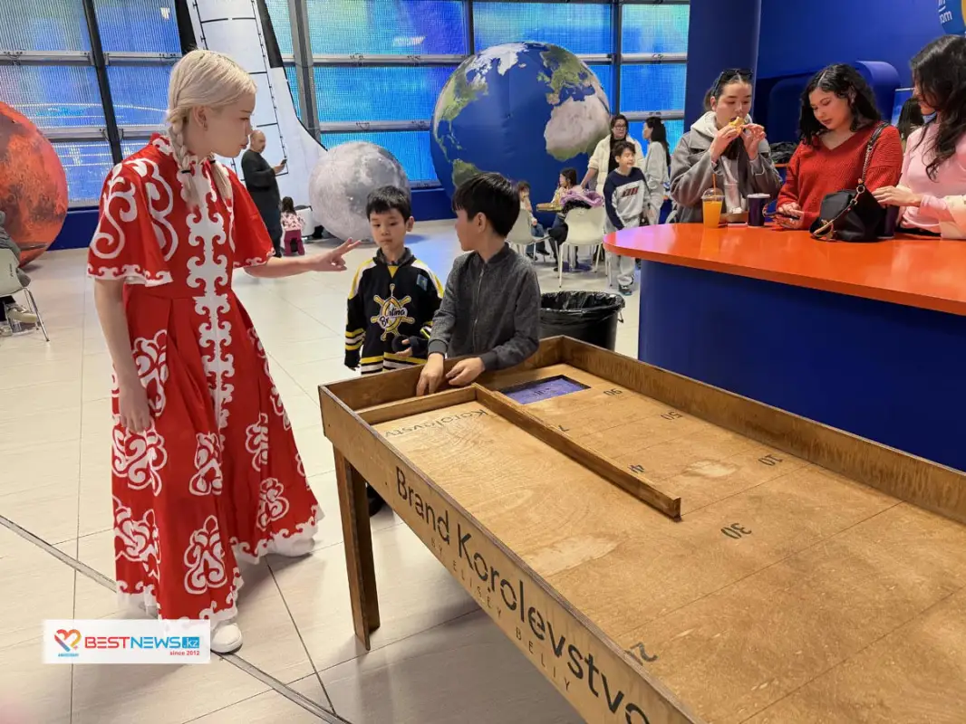 Как развлекали болельщиков на "Барыс Арене" 