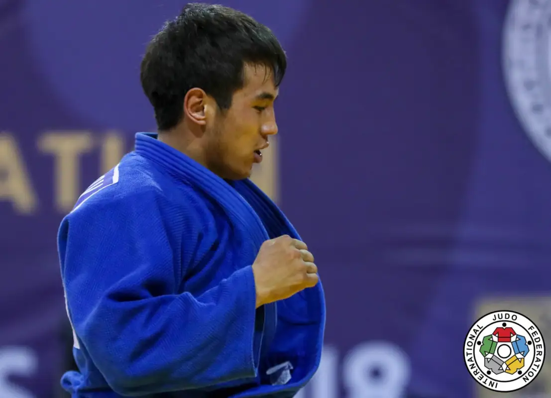 Серикжанов проиграл чемпиону Европы на Олимпиаде2020