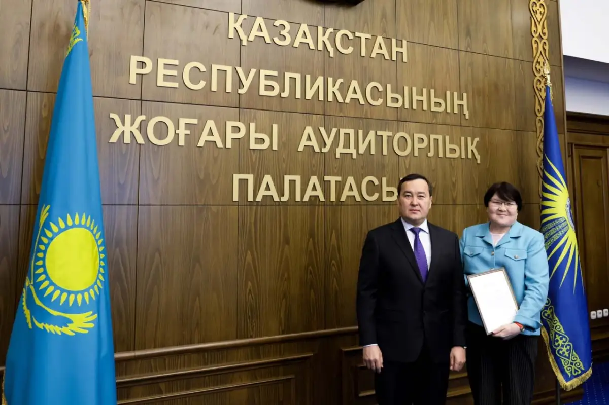 Главный редактор Bestnews.kz Жанар Сердалина отмечена Алгыс Хат председателя ВАП РК