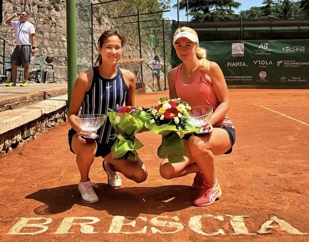 Куламбаева и Недовесов стали финалистами 