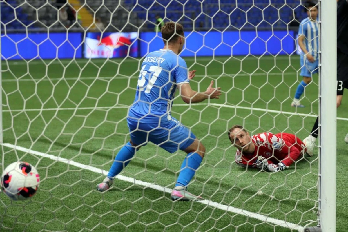 "Женис" вышел вперед в матче с "Окжетпесом"