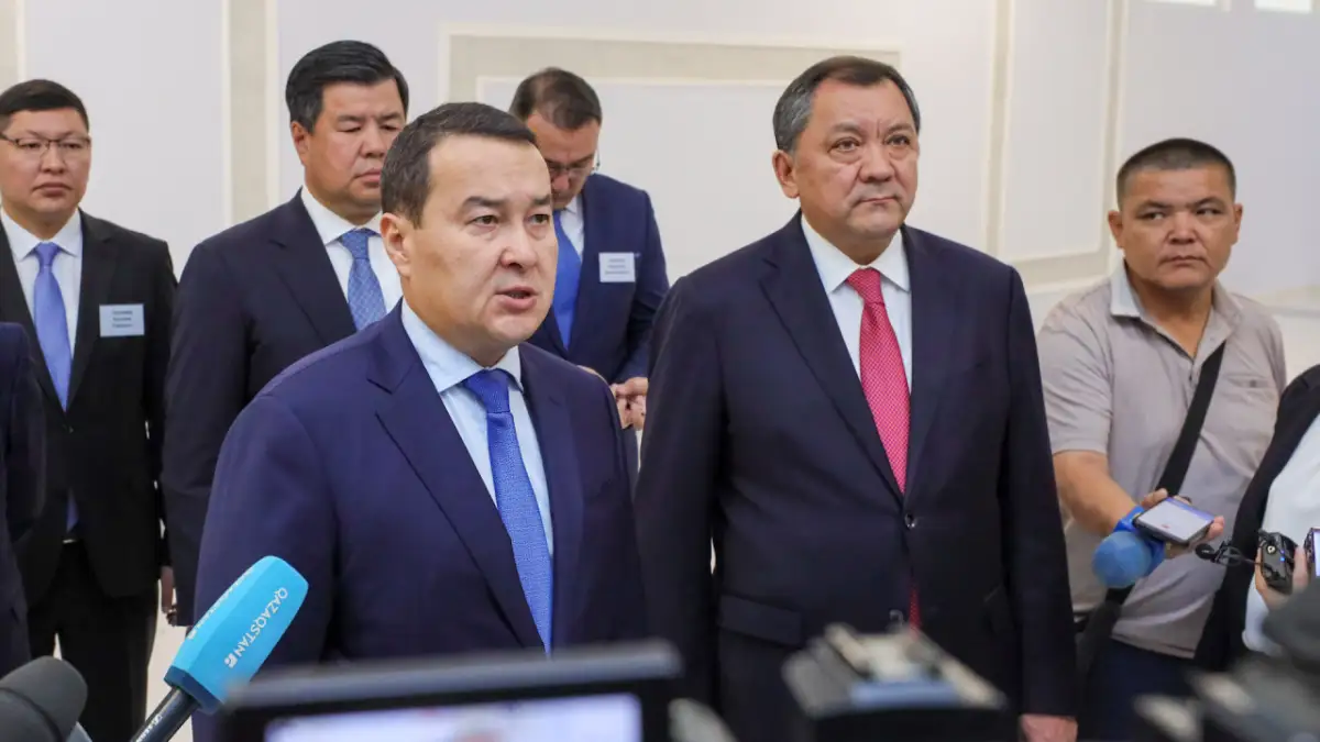 Смаилов проверил подготовку к зиме и водоснабжение в Мангистауской области