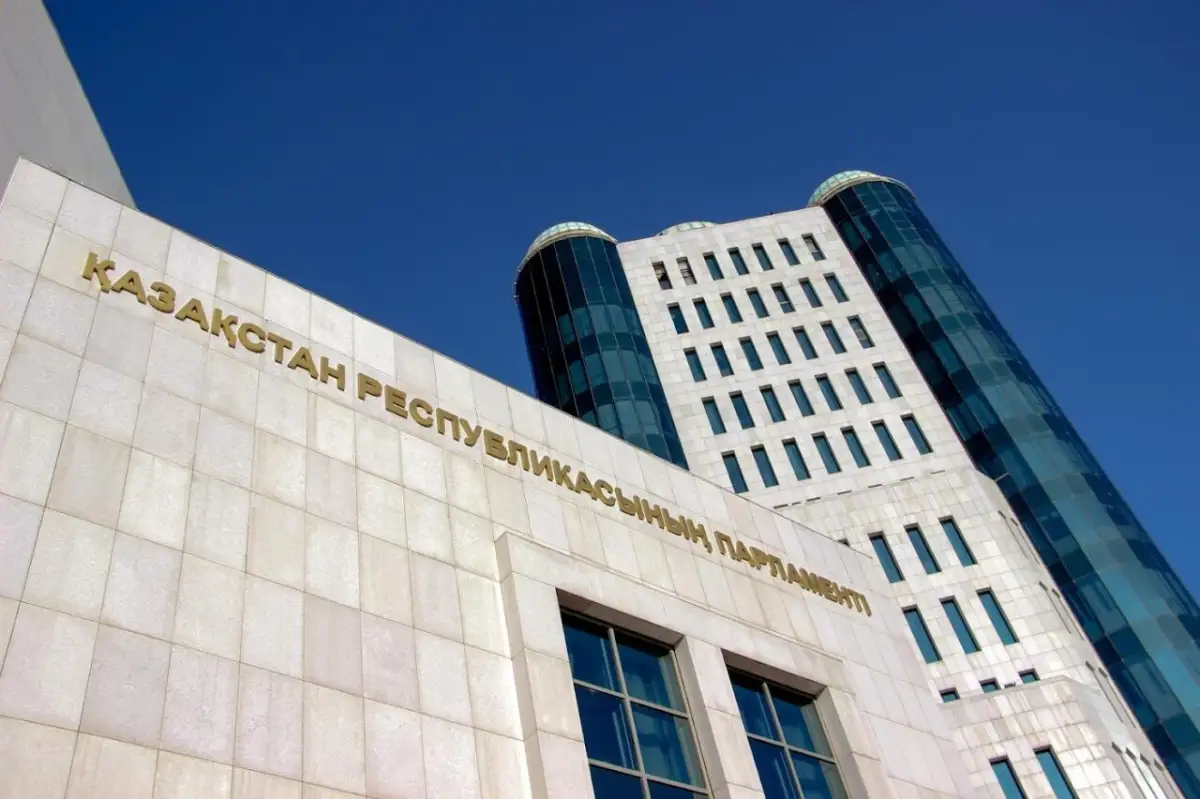 Президент Казахстана выступит на совместном заседании уходящего Парламента