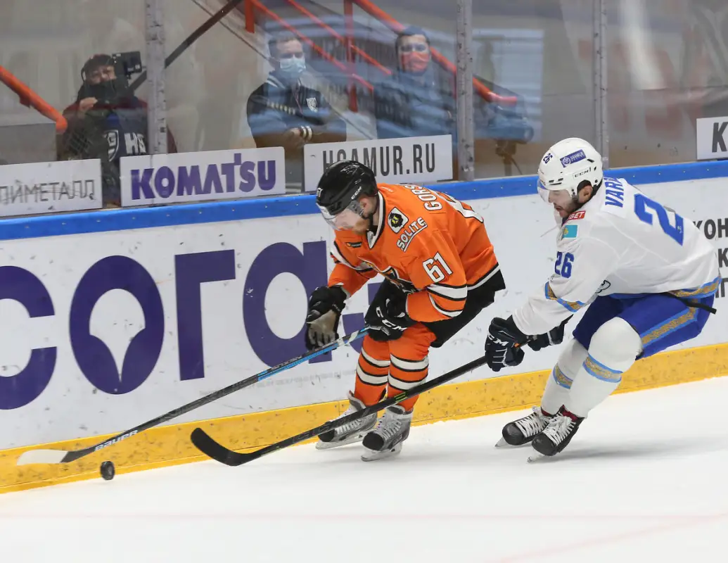 "Барыс" пропустил шайбу в меньшинстве и уступает "Амуру" в первом периоде