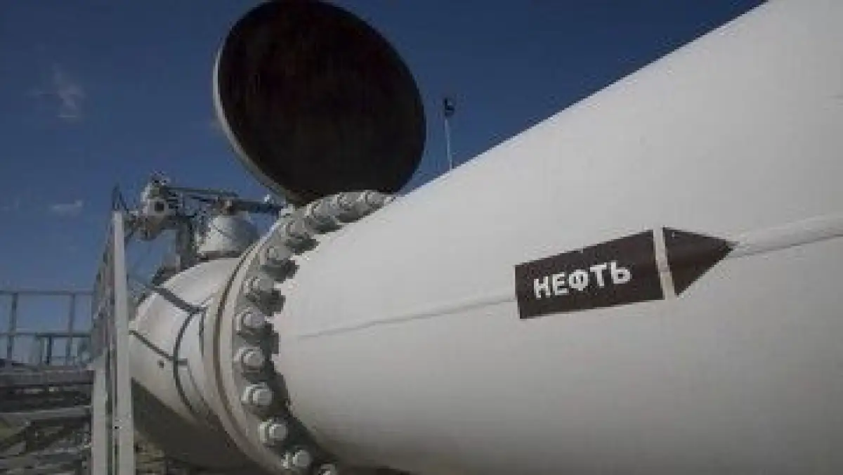 Президент Казахстана поручил увеличить мощность нефтепроводов 