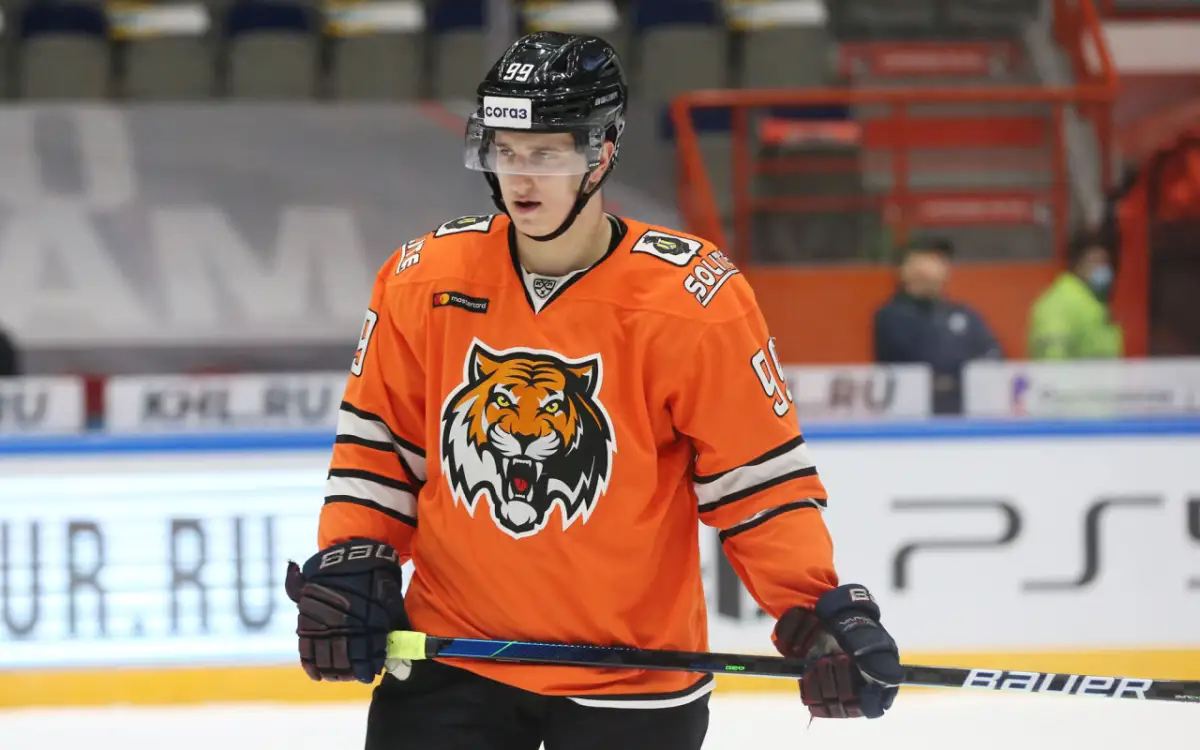 «Барыс» подписал пробный контракт с экс-игроком «Амура»