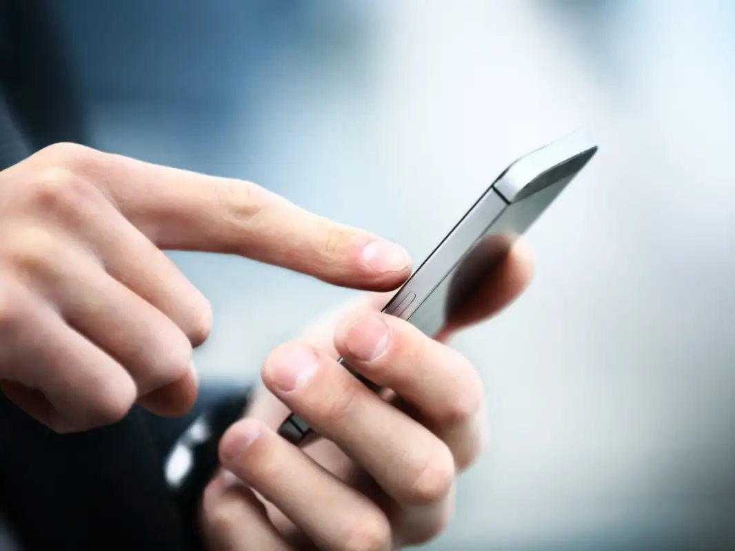 Багдат Мусин высказался о выводе одного из мобильных операторов