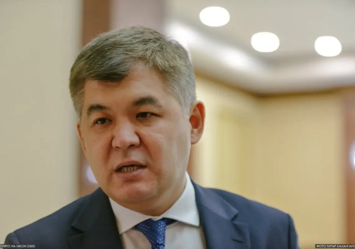 «Средней степени тяжести»: какой диагноз поставили министру здравоохранения Елжану Биртанову