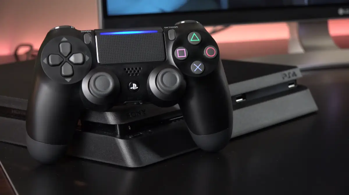 В Нур-Султане мошенник арендовал и сдавал в ломбарды чужие телевизоры и игровые приставки