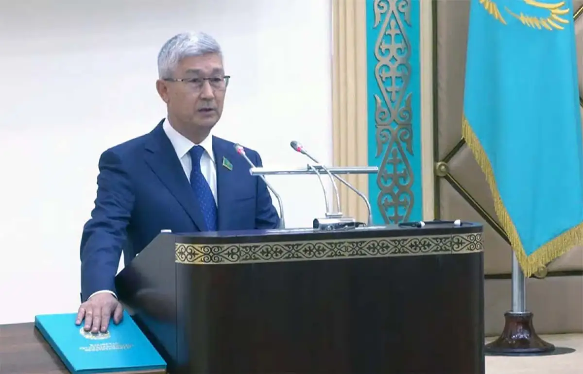 Экс-аким Мангистауской области присягнул в качестве депутата Сената 