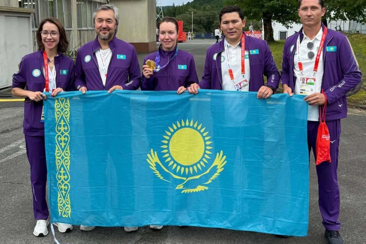 "Вы большая молодец!" Ербол Мырзабосынов поздравил чемпионку Азиатских игр Ринату Султанову