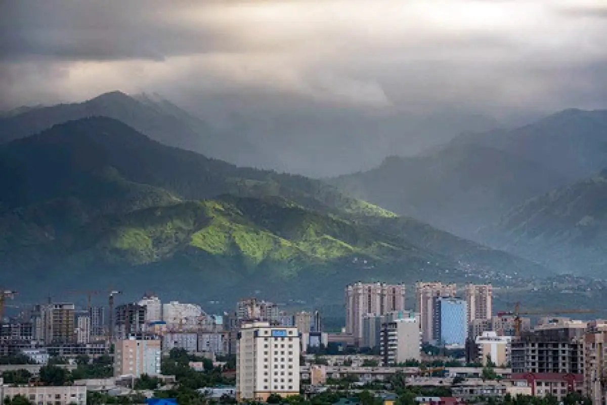 Алматы и Шымкент перешли в «зеленую» зону