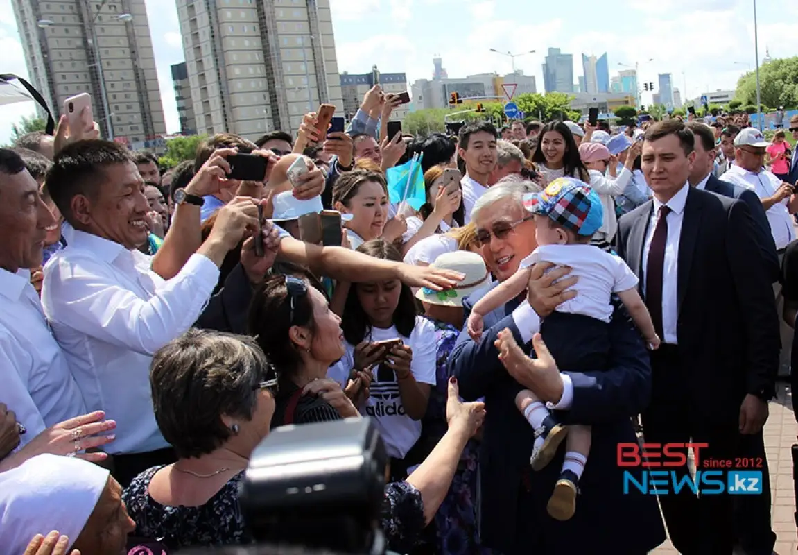 В Акорде, визиты, встречи: ТОП-10 фотографий Касым-Жомарта Токаева